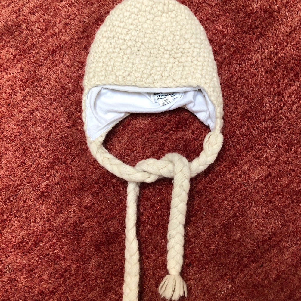 100% WOOL HAT WITH COTTON LINING
